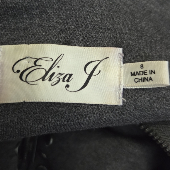 Eliza J by Karl Lagerfeld Paris Knit Gray Dress With Rivet And Zippers Size 8 - Picture 7 of 7